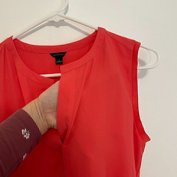 ANN TAYLOR Matte Jersey Shell Coral Split Neck Mixed Media Sleeveless Tank Top S - Picture 5 of 14